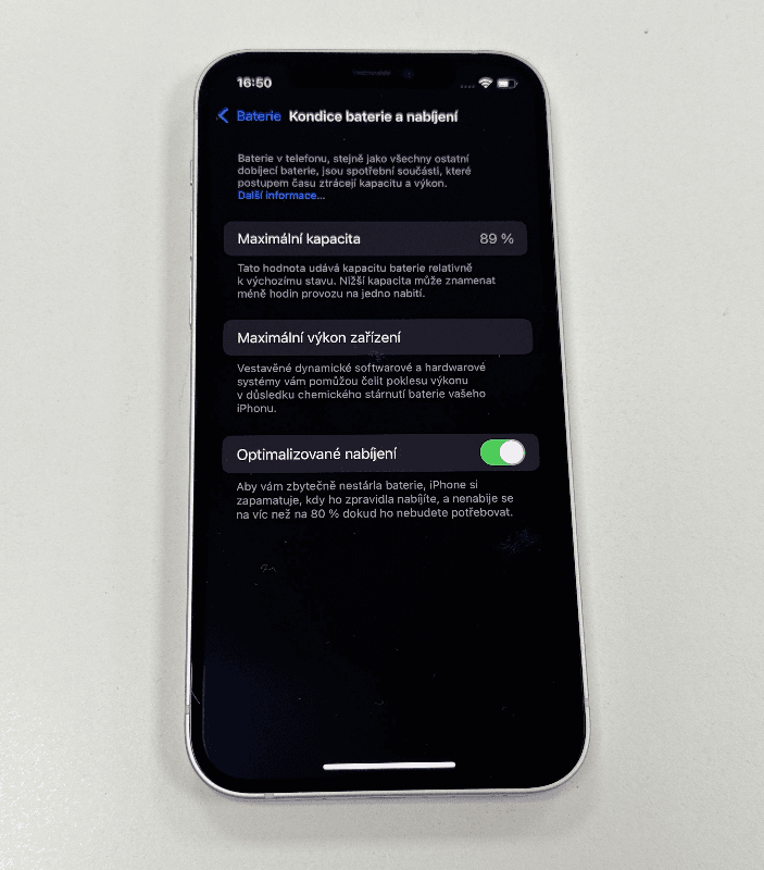 iPhone iPhone 12 64GB Bílá