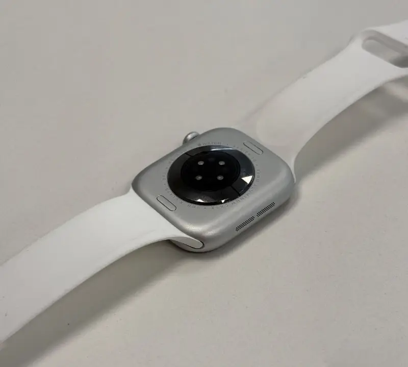 Watch Series 10 0GB Stříbrná