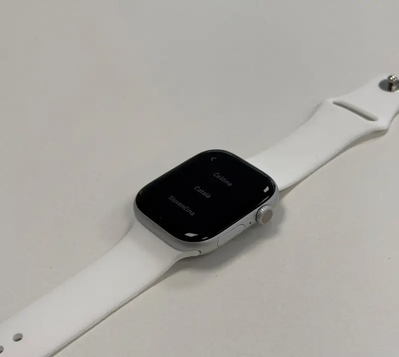 watch Watch Series 10 0GB Stříbrná