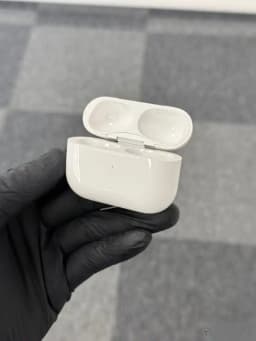 AirPods Pro (1. generace) 16GB Bílá