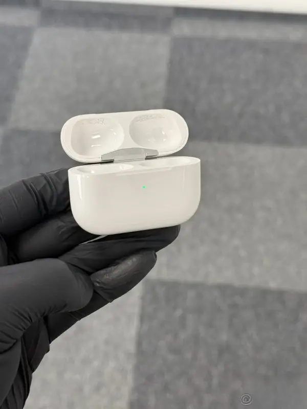 AirPods Pro (1. generace) 16GB Bílá
