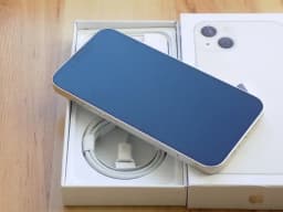 iPhone 13 512GB Bílá