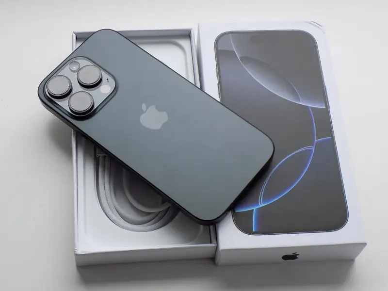 iPhone iPhone 16 Pro 256GB Černá