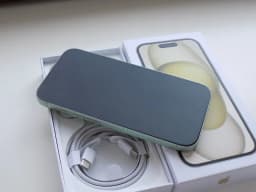 iPhone 15 128GB Zelená