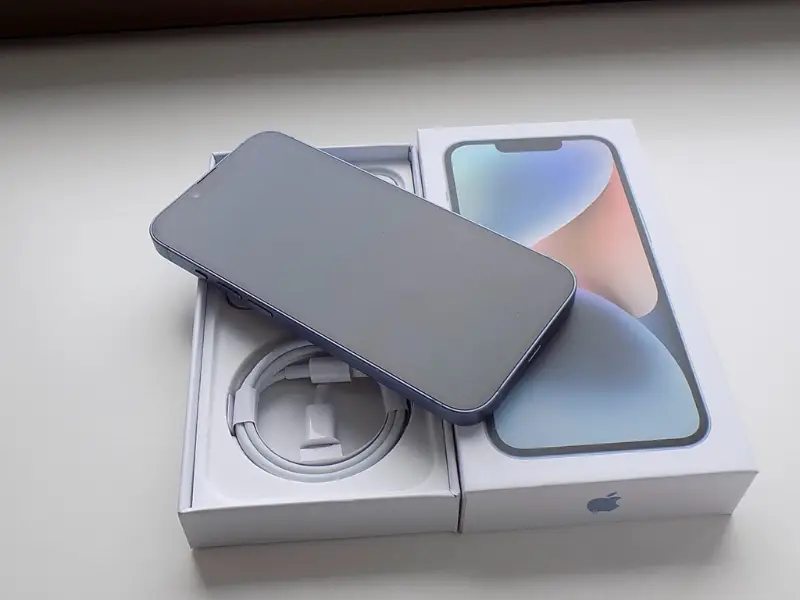 iPhone iPhone 14 128GB Modrá