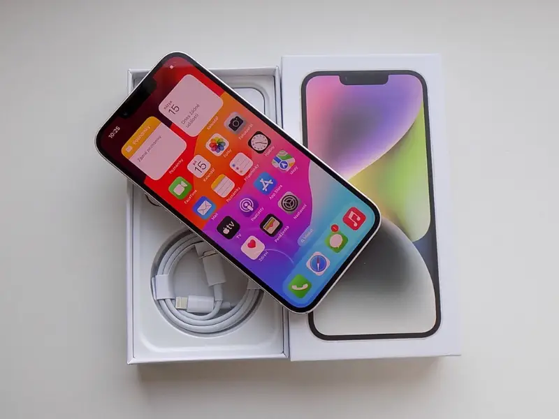 iPhone iPhone 14 128GB Bílá