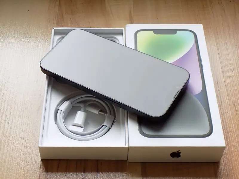 iPhone 14 128GB Černá