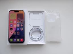 iPhone 15 Pro 128GB Přírodní titan