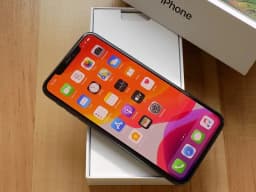 iPhone 11 Pro Max 256GB Půlnoční zelená