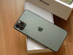 iPhone 11 Pro Max 256GB Půlnoční zelená