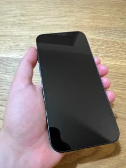 iPhone 12 128GB Černá