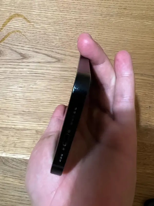 iPhone 13 128GB Černá